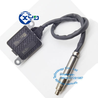 Sensore dell'ossigeno dell'azoto 4326869 5WK96753B per il quadrato quattro Pin Black Plug di Cummins